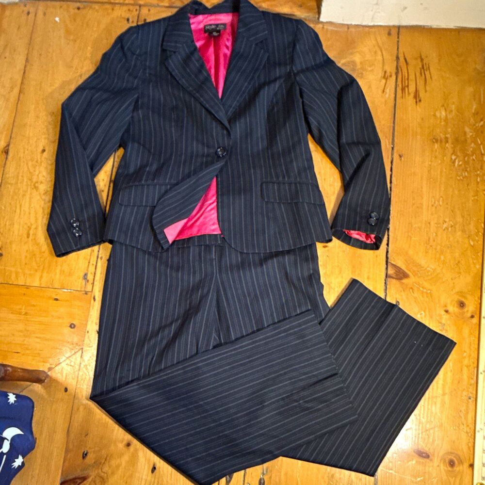 Style & Co. Women’s Petite 10P 2pc Pinstripe Pant Suit Set Black/Gray Lined